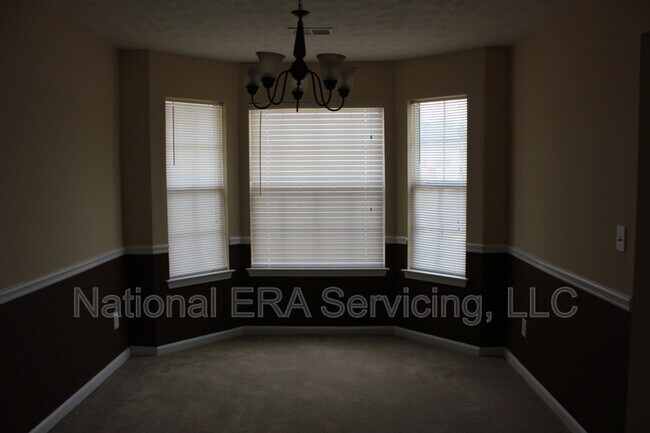 Building Photo - 481 Harvick Cir