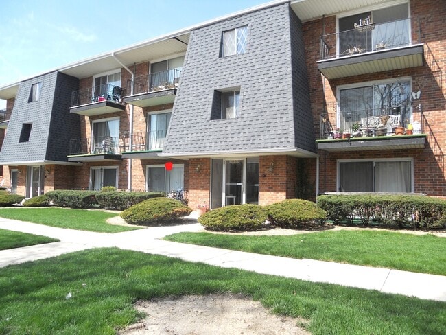 Primary Photo - 10940 Keating Ave