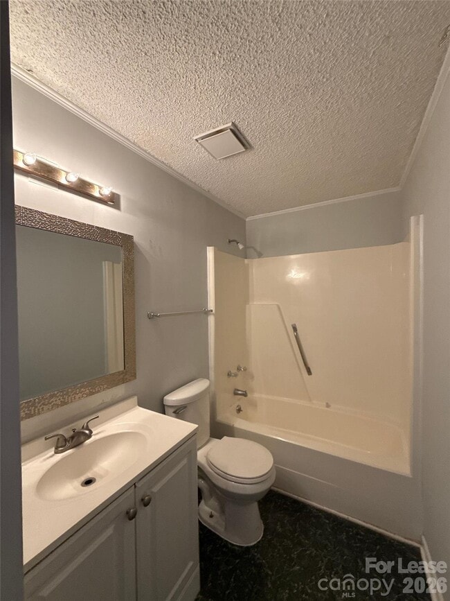 Building Photo - 7905 Haverstraw Ct