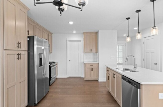 Building Photo - COMING SOON -Newer home in Sterling Acre Farms Waiting to be Called home Today!