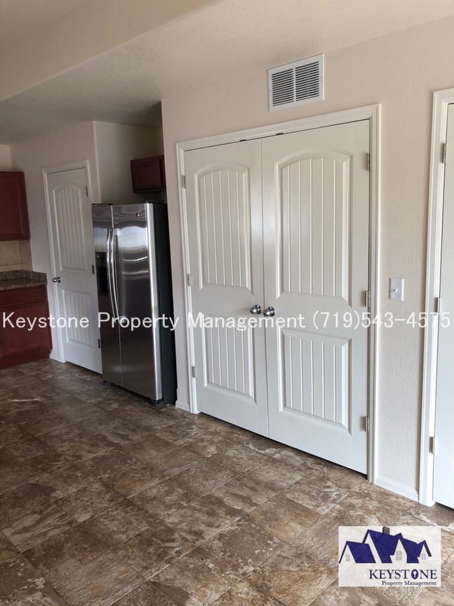 Building Photo - Stay Cool with Central Air! Two-Story Home with 3 Bedrooms/2 Bath/2 Car Garage $1,900/$1,900