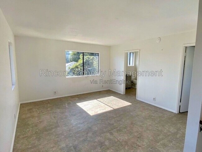 Building Photo - 314 Virginia Dr