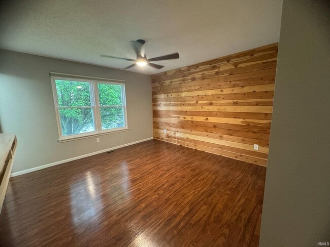 Building Photo - 3878 S Bushmill Dr