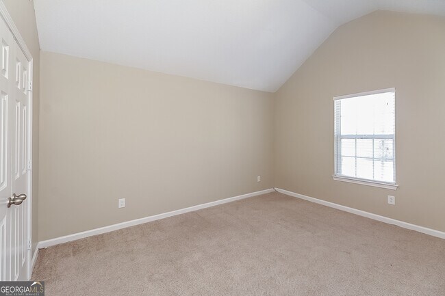 Building Photo - 719 Cherry Branch Cir