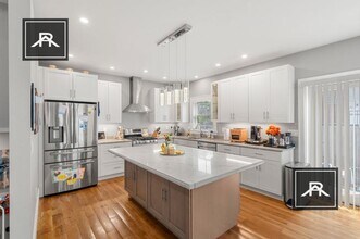 Building Photo - 5 bedroom in Brighton MA 02135