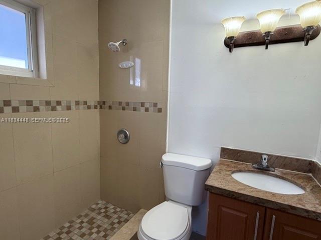 Building Photo - 34 E 15th St