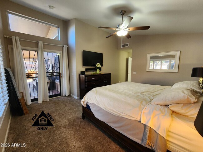 Building Photo - 15548 W Catalina Dr