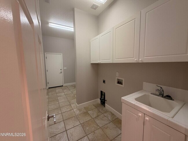 Building Photo - 4450 Desert Vista Ct