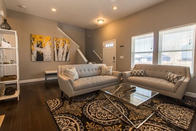 Building Photo - 3134 W 18th Ave