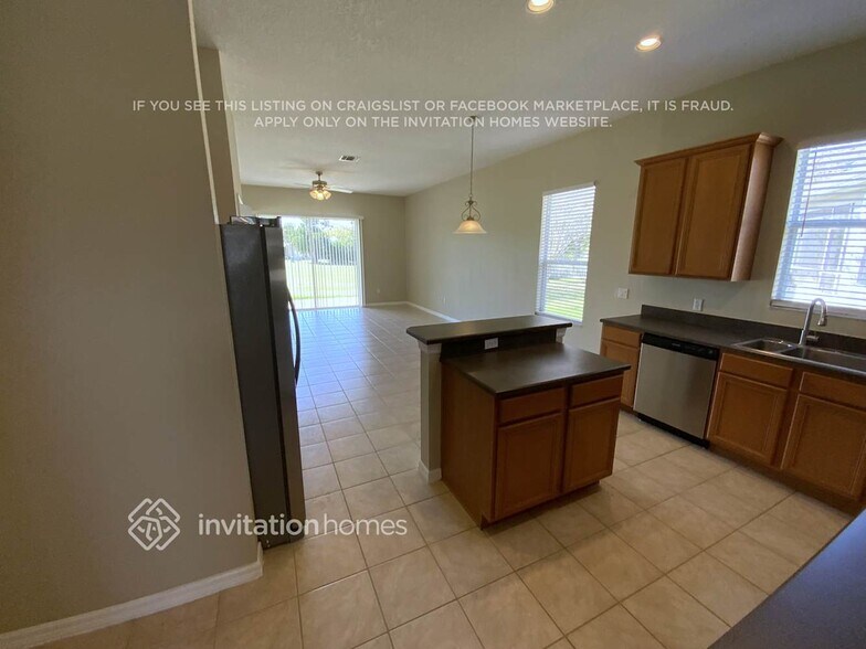 Building Photo - 125 Spring Glen Dr