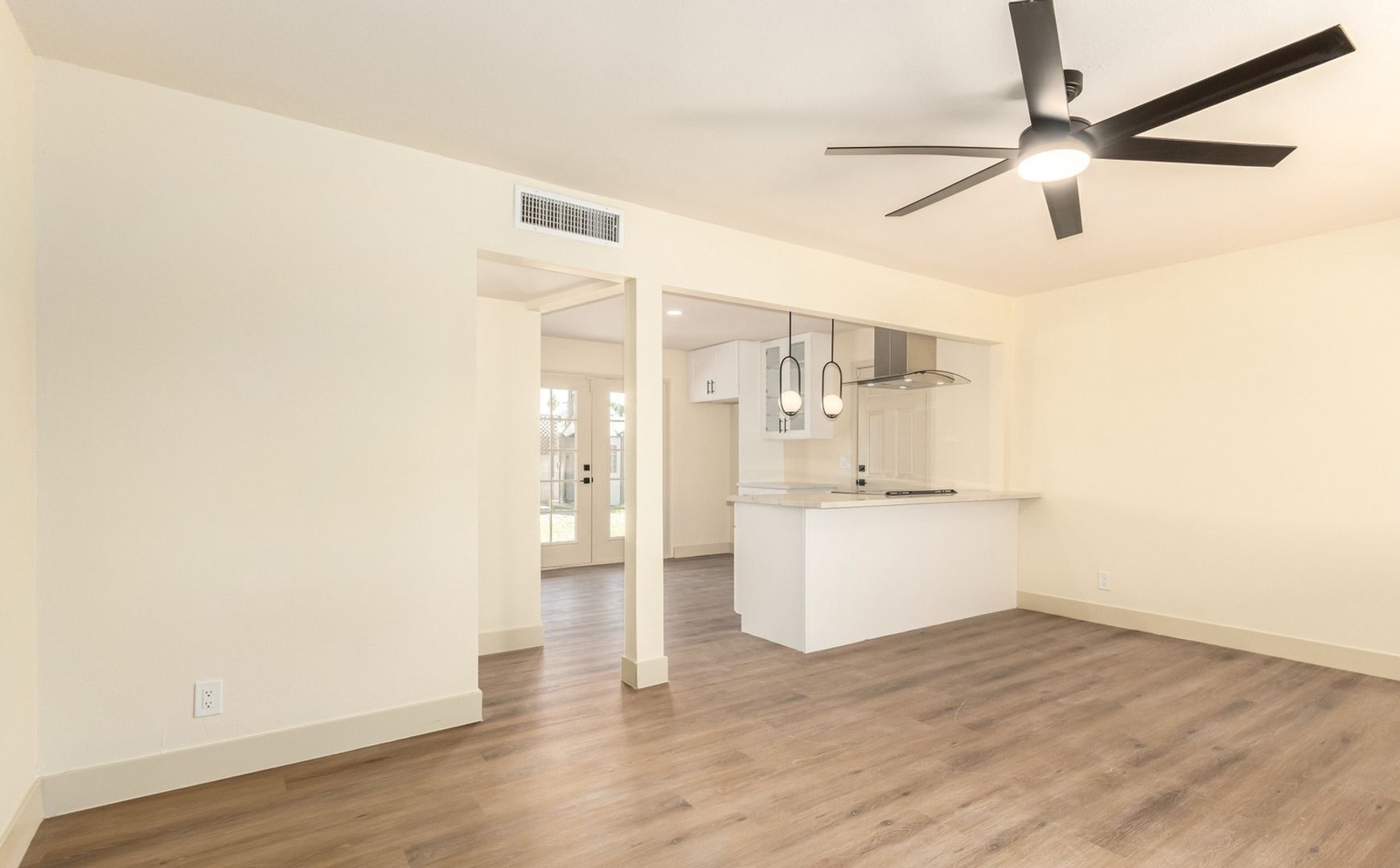 Building Photo - 12613 N 29th Ave