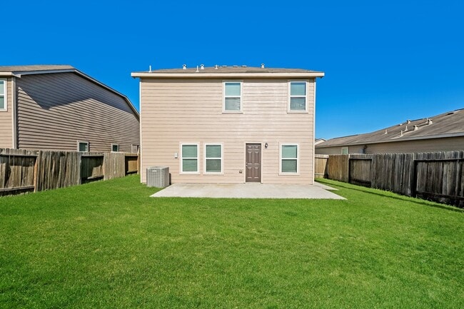 Building Photo - 5914 Golden Cove Rd