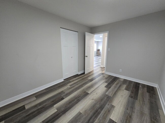 Building Photo - 4225 20th Pl