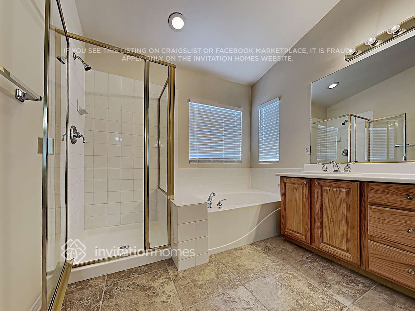 Building Photo - 9709 Maywood Ct