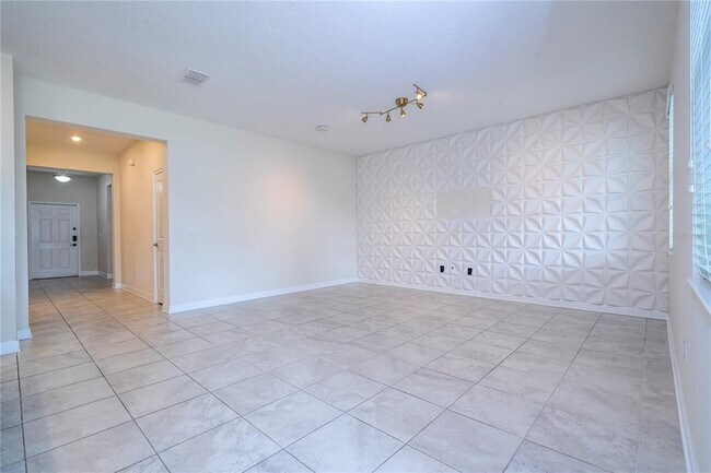 Building Photo - 3043 Beaver Creek Dr