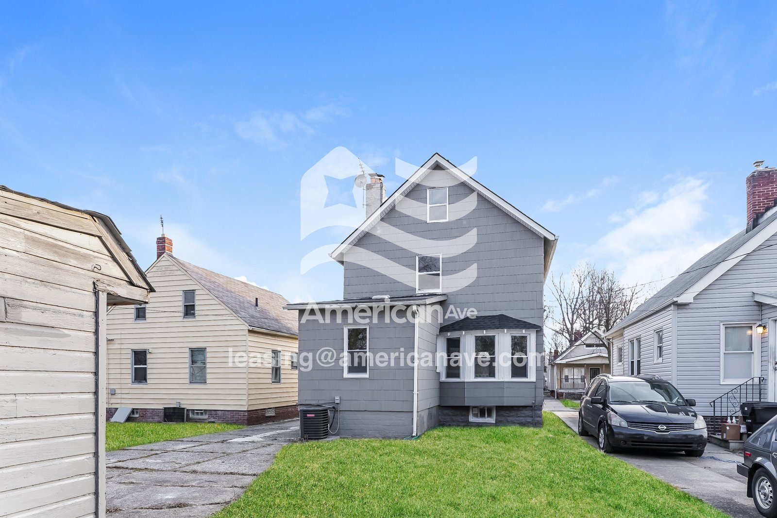 Building Photo - 1542 E 173rd St