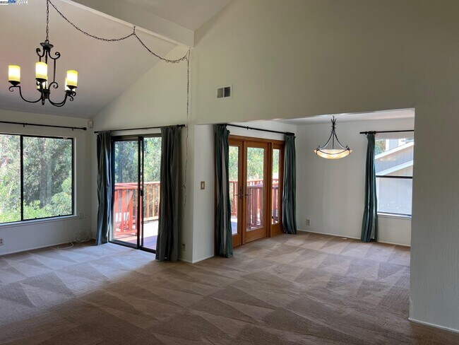 Building Photo - 3242 Monika Ln