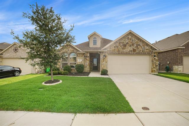 Building Photo - 2104 Lake Pine Dr