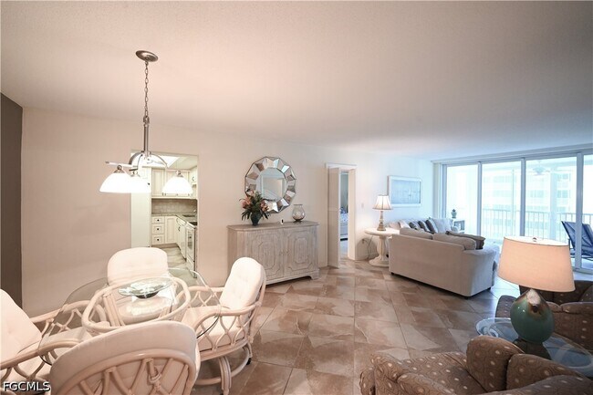 Building Photo - 7146 Estero Blvd