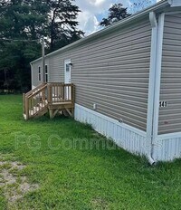 Building Photo - 141 David Dr