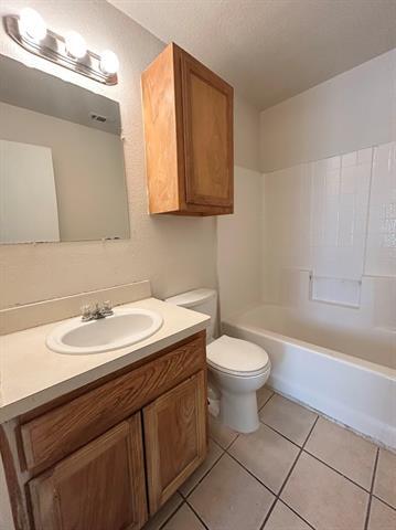 Building Photo - 5018 Nell St