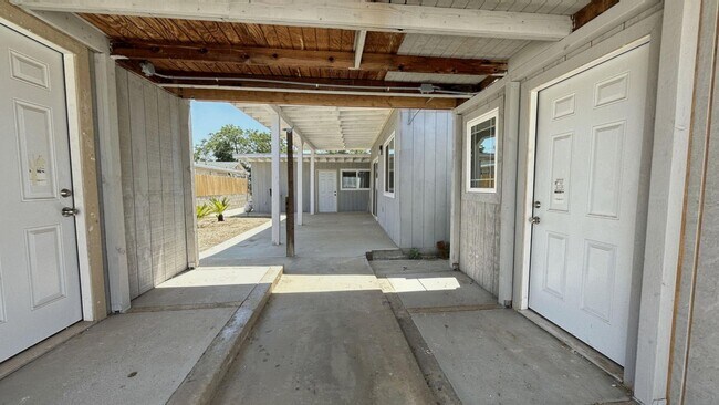 Building Photo - 1 Bedroom 1 Bath Detached Unit in Cherry V...