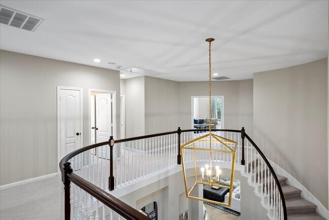 Building Photo - 12921 Bloomfield Hills Ln
