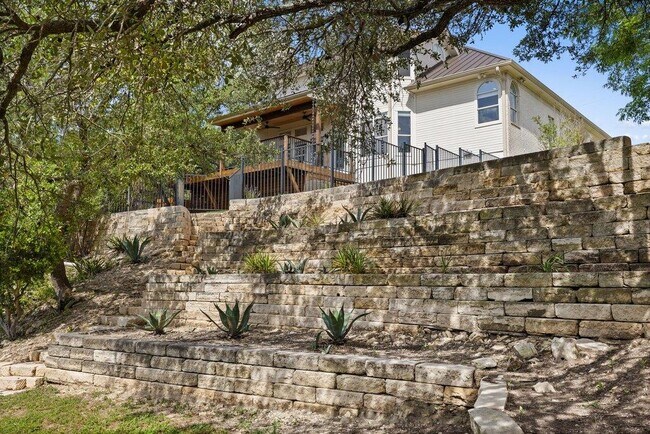 Building Photo - 17133 Majestic Ridge Rd