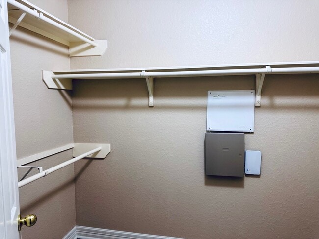 Building Photo - 13942 Brayford Pl Ct