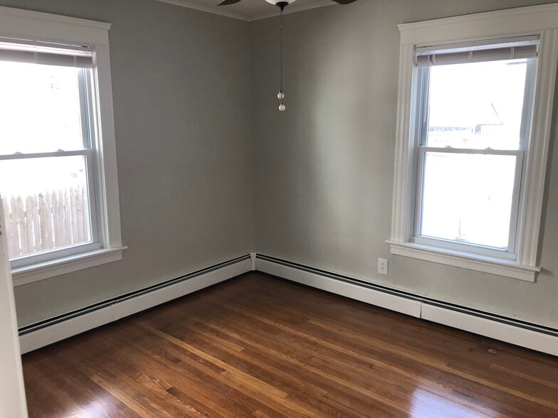 Master bedroom - 508 Benefit St