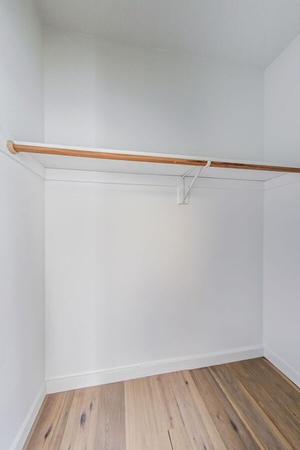 Building Photo - 1375 Minna St
