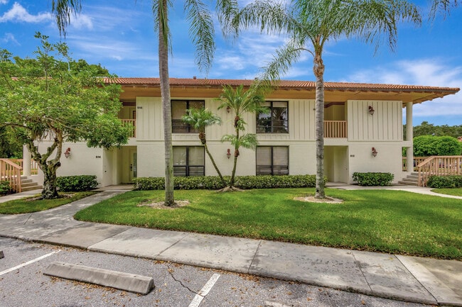 Building Photo - 618 Brackenwood Cove