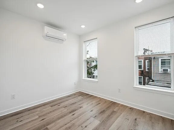 Building Photo - 3458 Frankford Ave