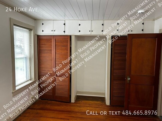 Building Photo - 24 Hoke Ave