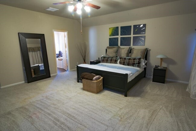 Building Photo - 14215 Merganser Dr