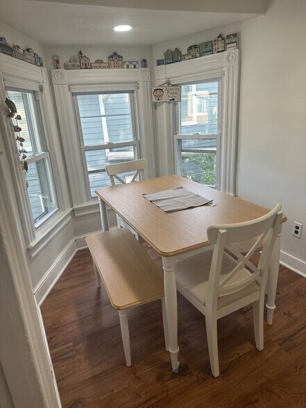 Apt B Dining Room - 84 Mount Hermon Way