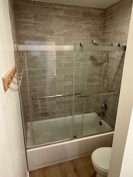 Bathroom - 2055 Ascot Dr