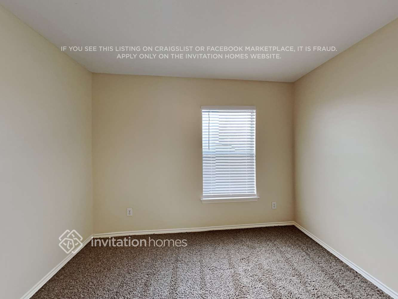 Building Photo - 3208 Waterglen Ct