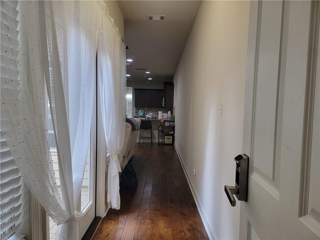 Building Photo - 4128 Baverton Dr