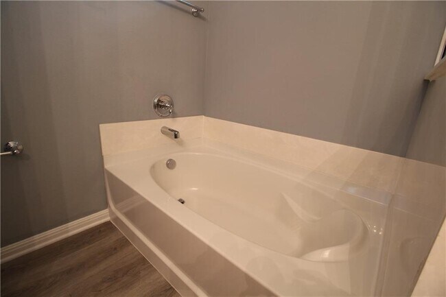 Building Photo - 11505 Oltons Bluff Cove