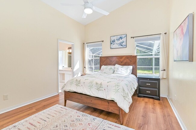 Building Photo - AVAILABLE May 1 - Single Family Pool Home in the Heart of Three Oaks