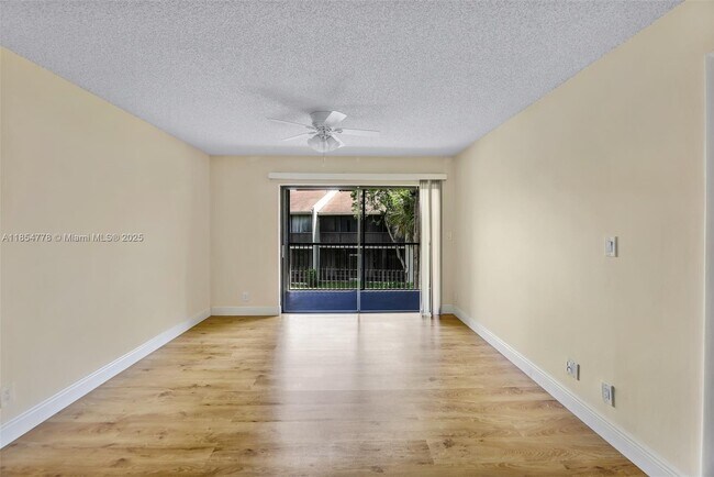 Building Photo - 1256 S Military Trail