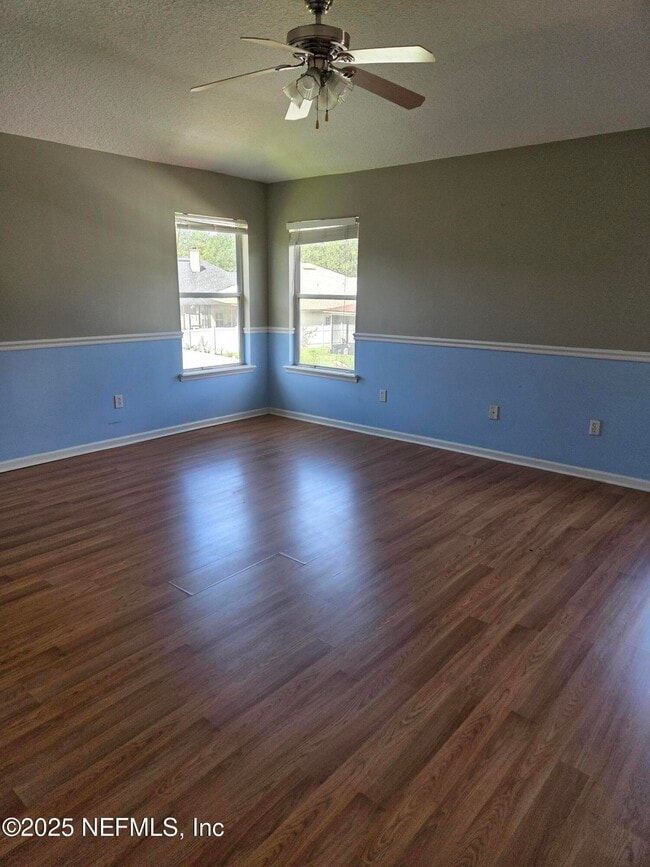 Building Photo - 1042 Drakefeather Dr