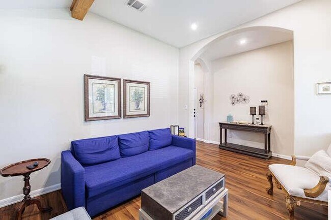 Building Photo - 213 Chandler Crossing Trail