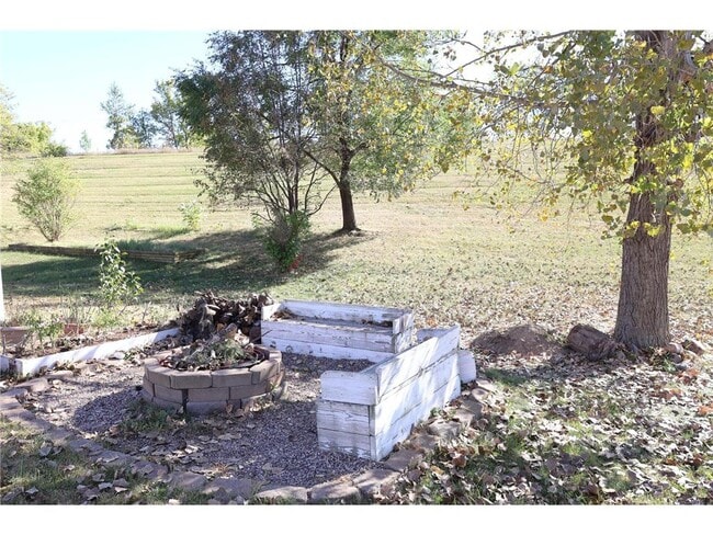 Building Photo - 1549 McIntosh Cir