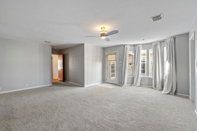 Building Photo - 1000 Arcadia Ave