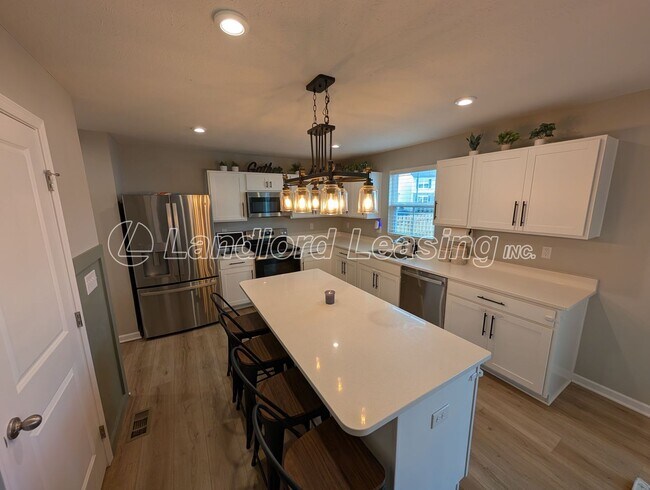 Building Photo - New Construction 5-Bedroom with Upgrades in Amherst Schools