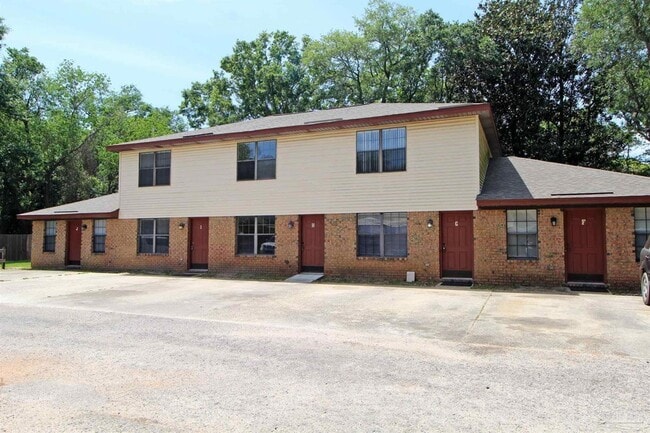 Building Photo - 1455 Acorn Ln