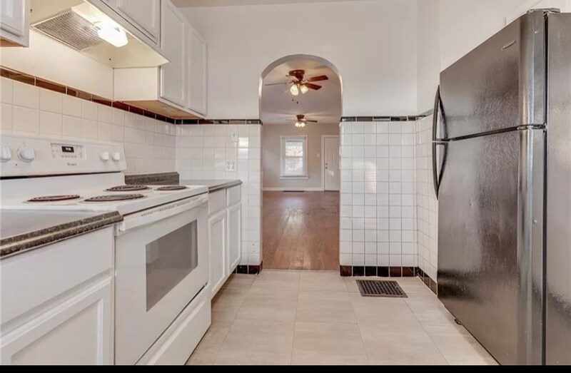 Building Photo - 1647 N Belleview Pl