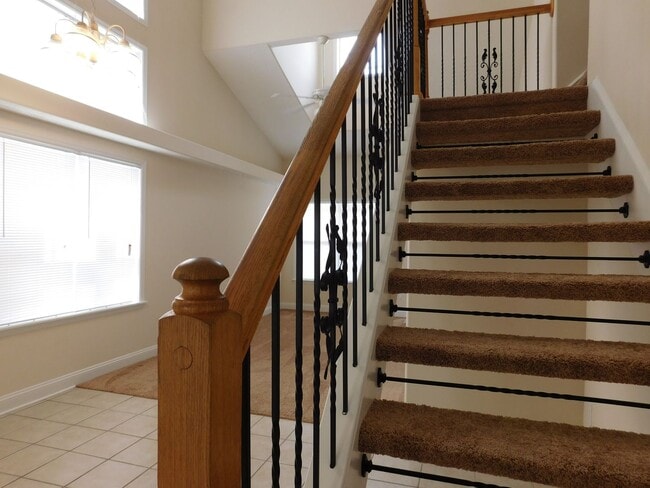 Building Photo - 4227 Arbor Green Way